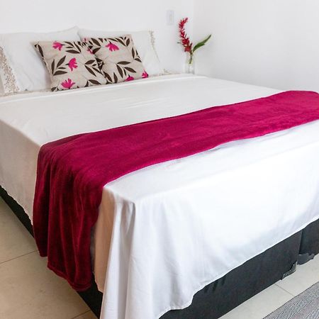 Suites Margarida Ubatuba Exteriör bild