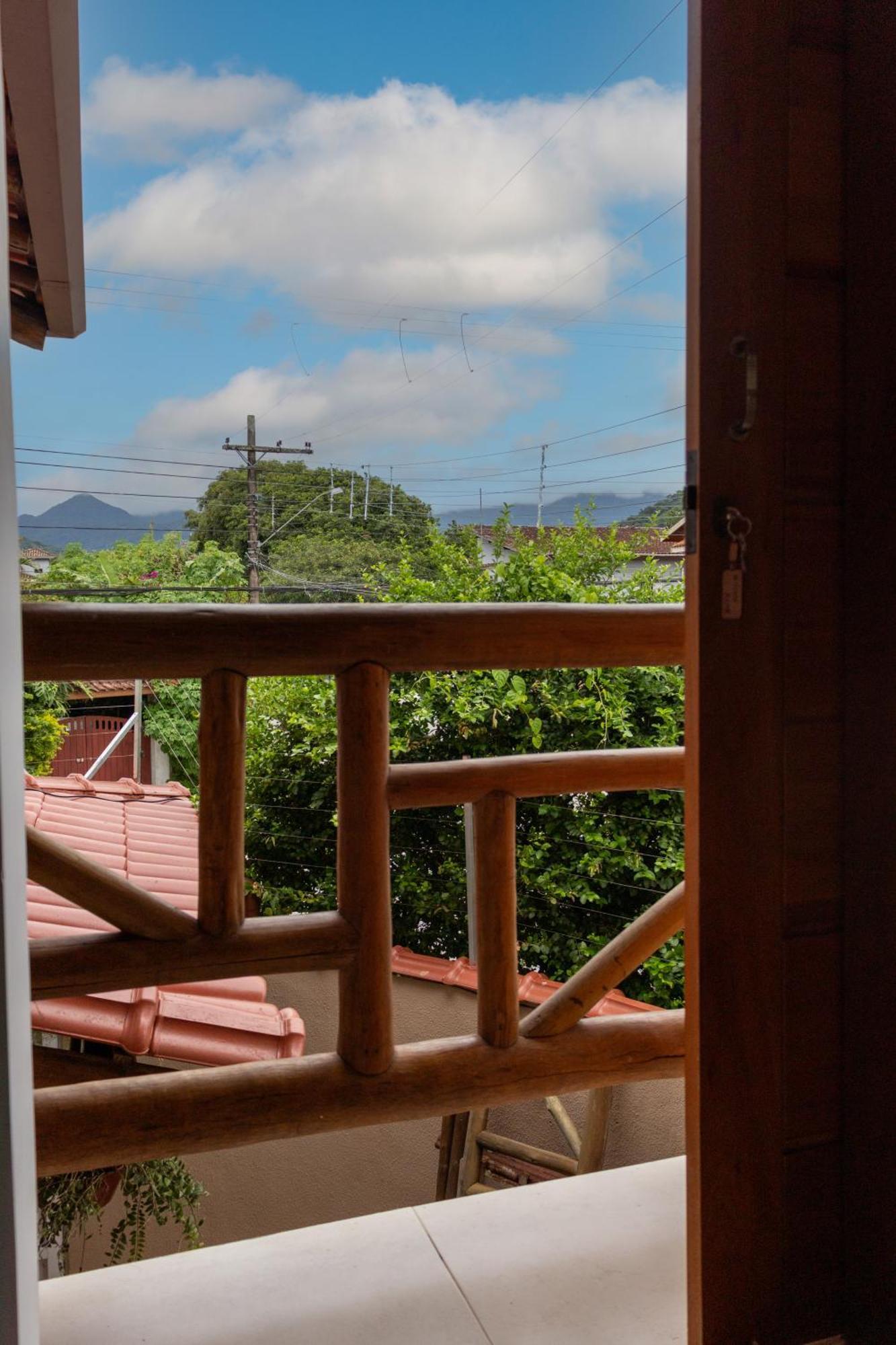 Suites Margarida Ubatuba Exteriör bild