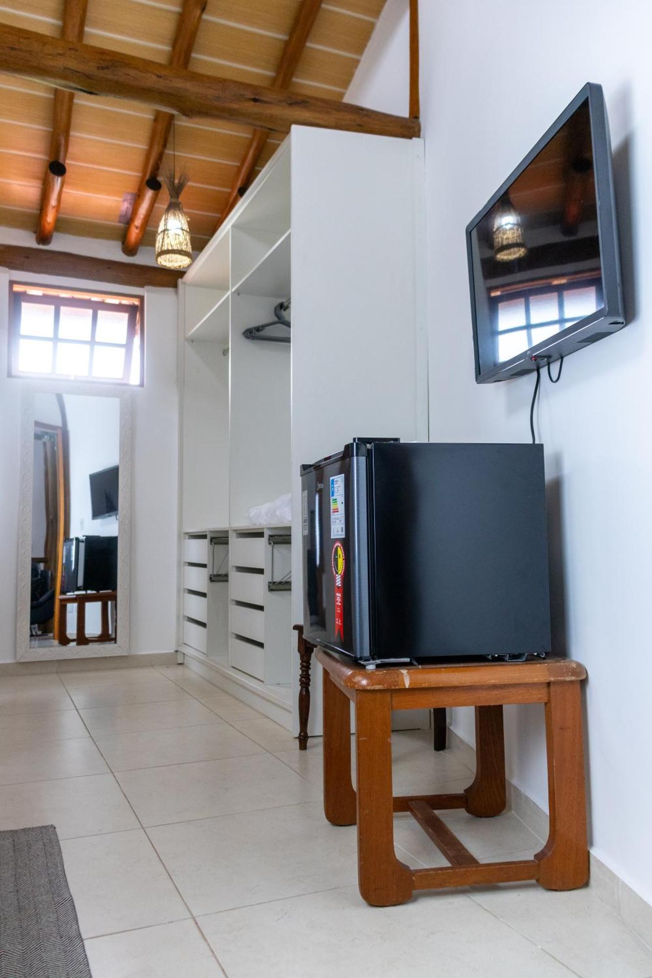 Suites Margarida Ubatuba Exteriör bild
